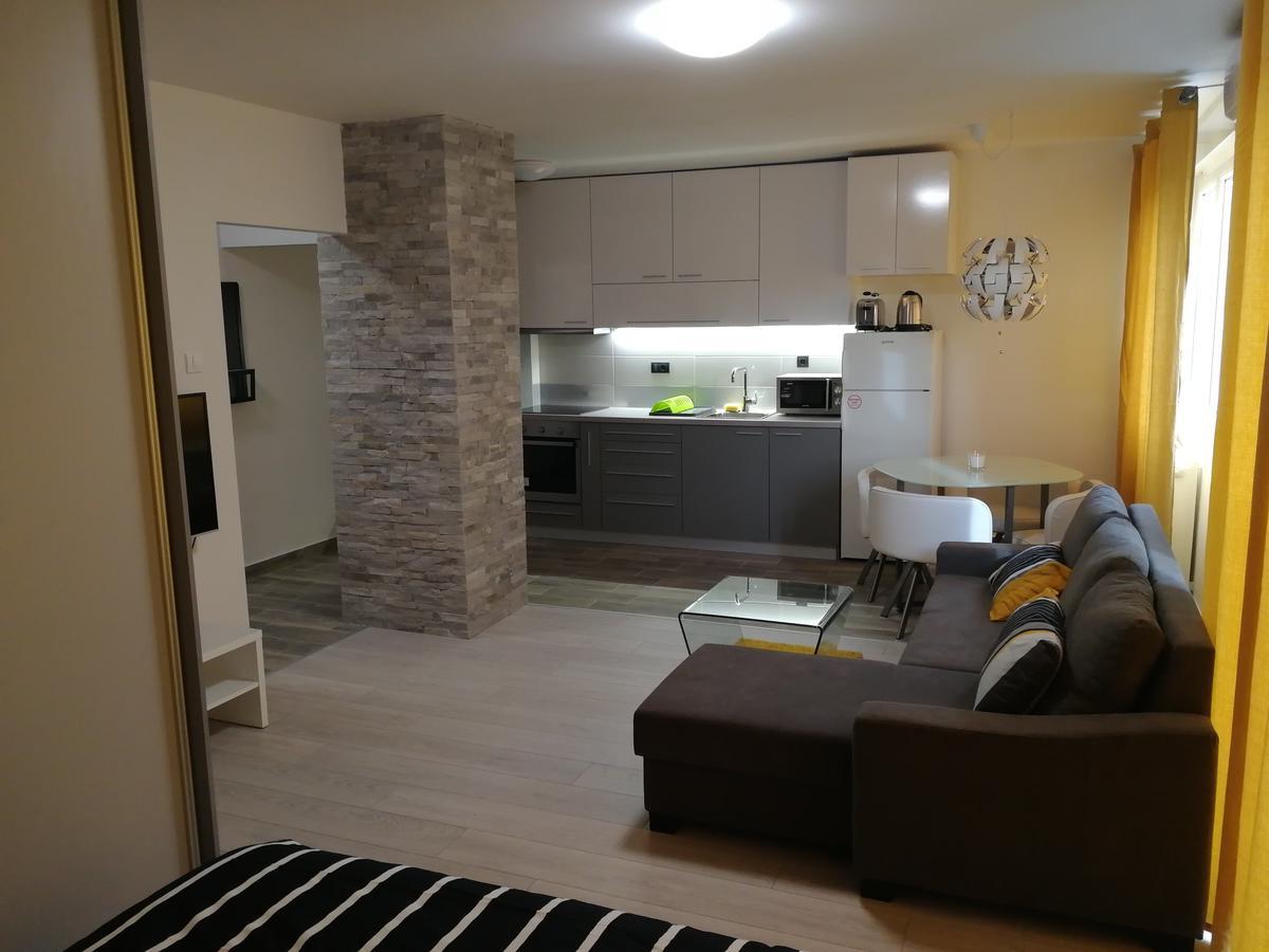 Apartment Oasis Banovo Brdo-Ada Ciganlija Beograd Eksteriør bilde